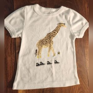 ❤️ 3/$15! Charming White Giraffe Graphic Kids Tee